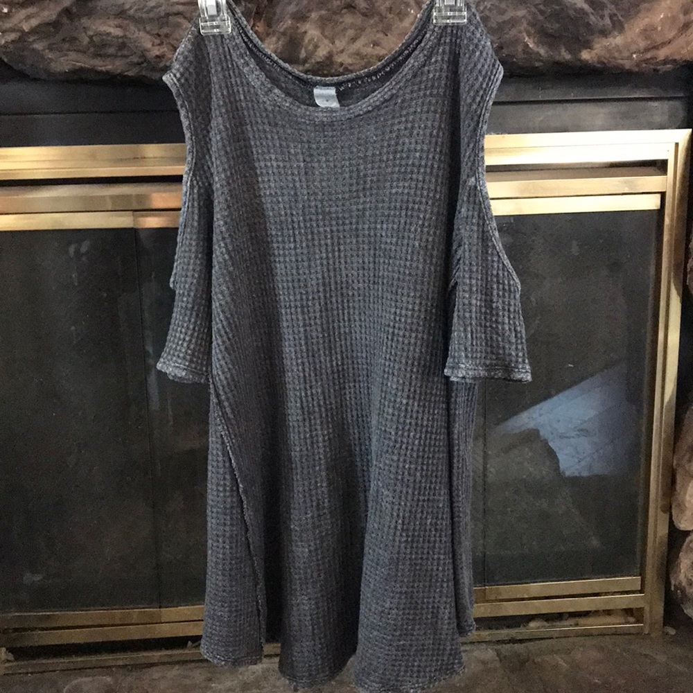 Lazy Sundays Cold Shoulder Thermal Shirt